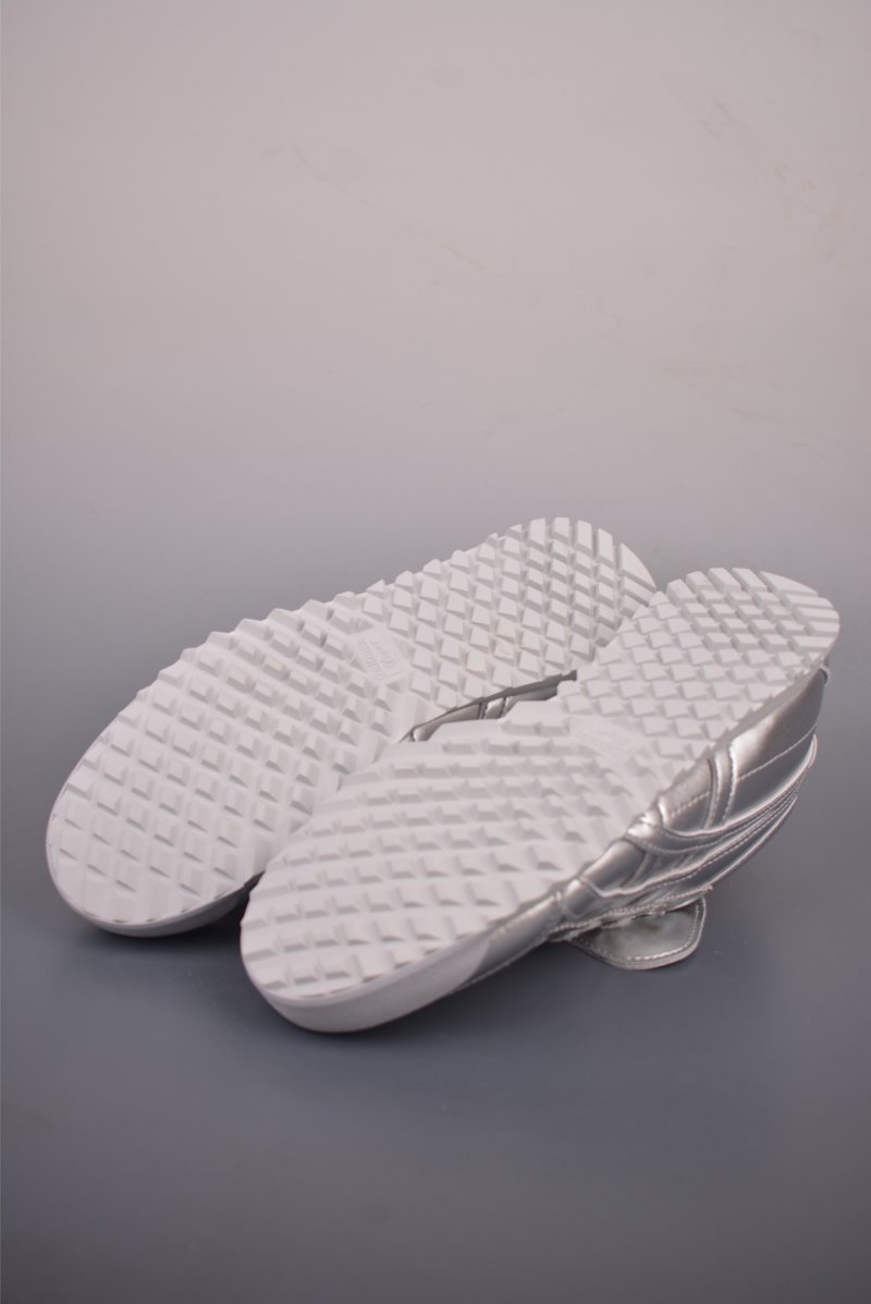 Asics Mexico 66 Golf view