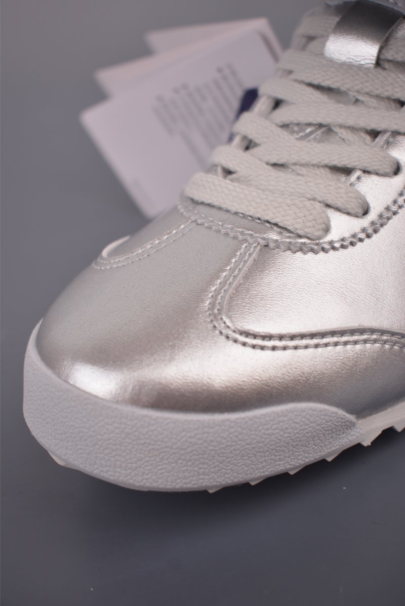 Asics Mexico 66 Golf view