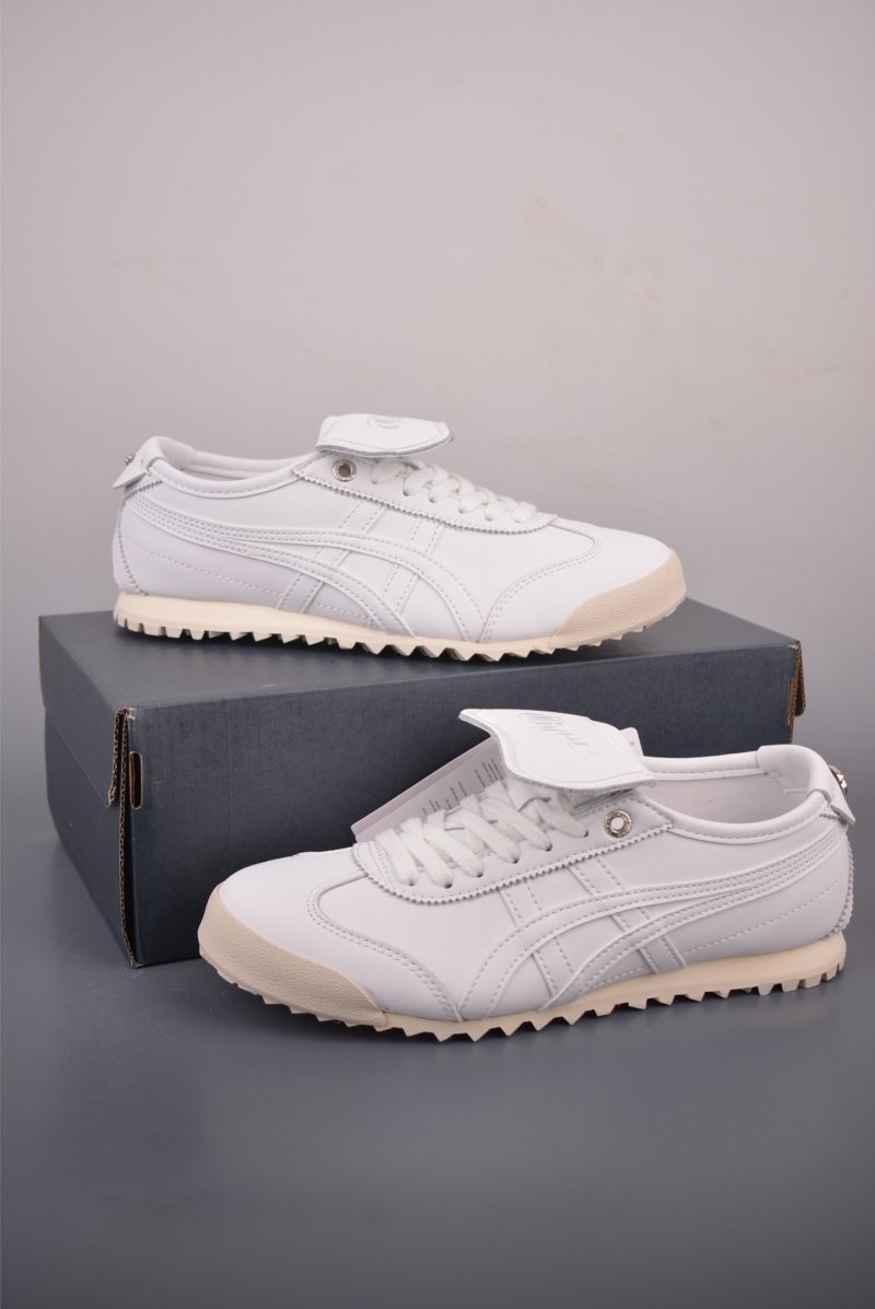 Asics Mexico 66 Golf view