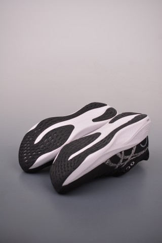 Asics Nimbus Mirai Paris view 3