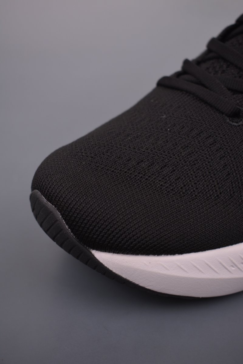 Asics Nimbus Mirai Paris view