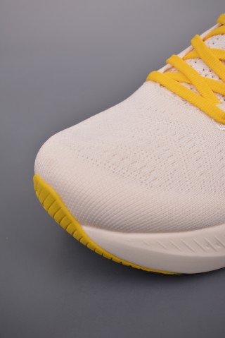 Asics Nimbus Mirai Paris view 15