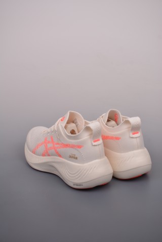 Asics Nimbus Mirai Paris view 29