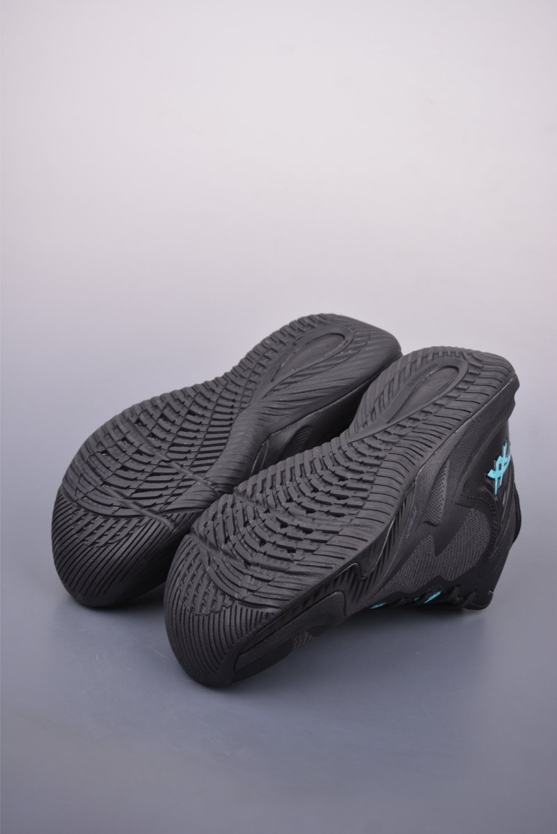 Asics Nova Surge 3 Paris view