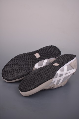 Asics Onitsuka Tiger Serrano view 3