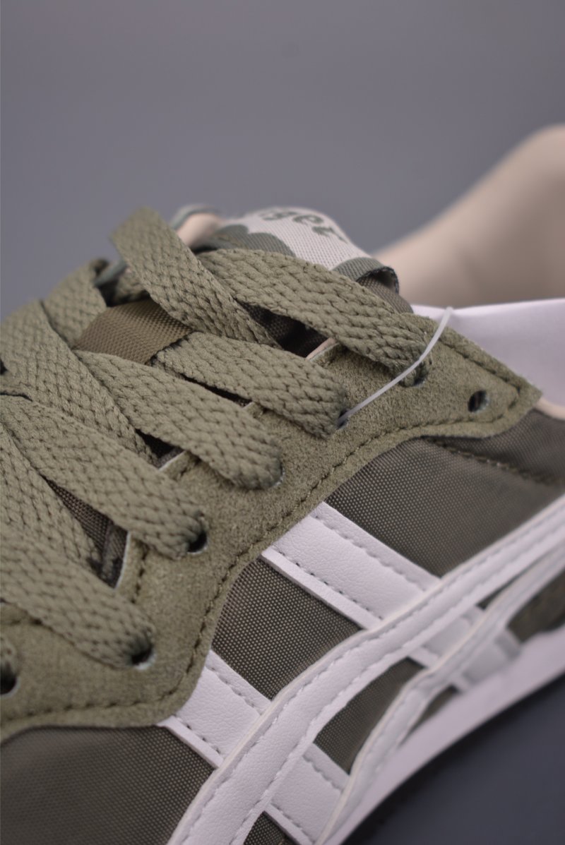 Asics Onitsuka Tiger Serrano view