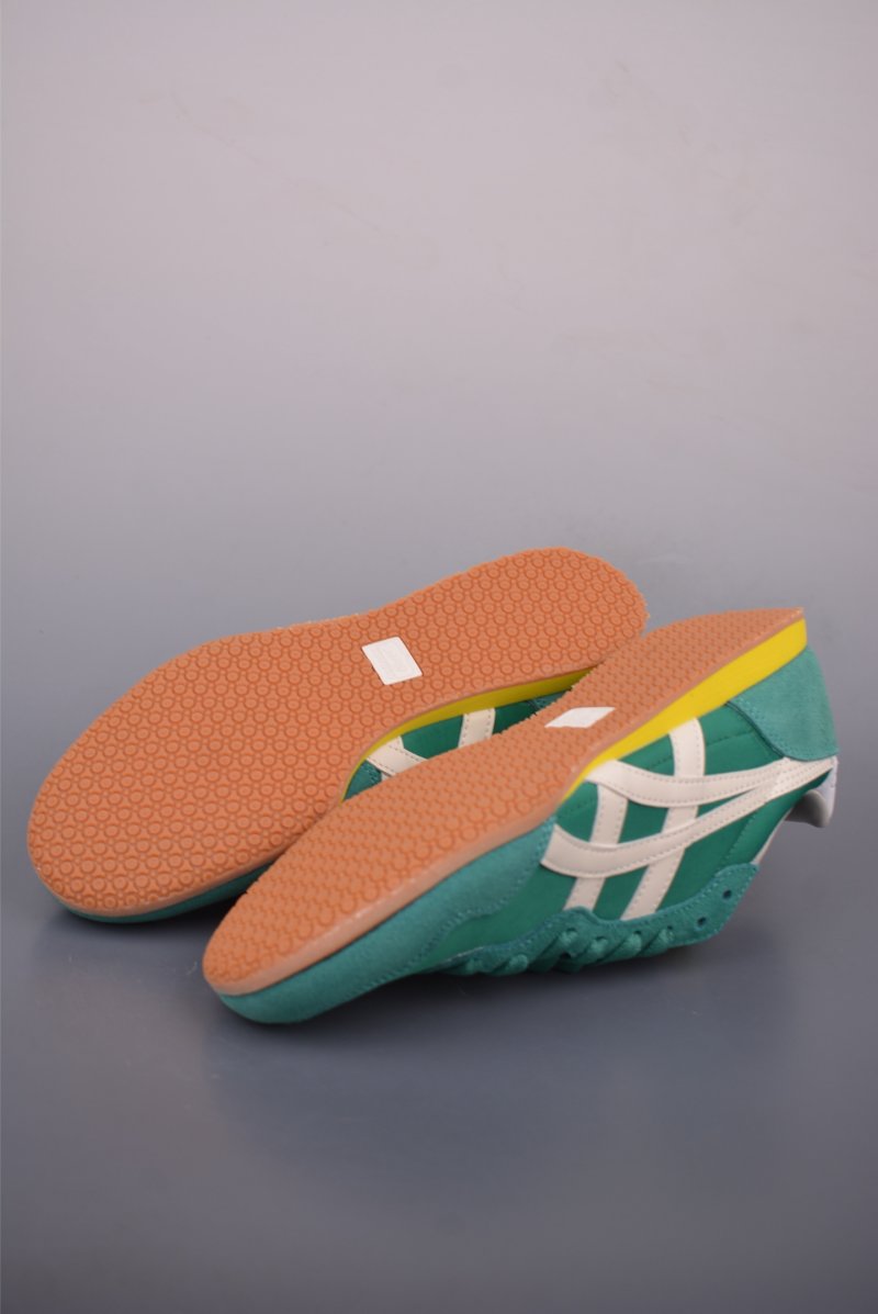 Asics Onitsuka Tiger Serrano view