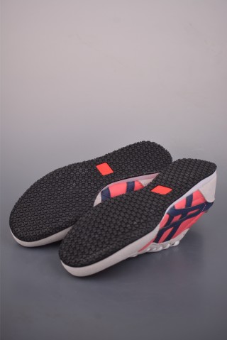 Asics Onitsuka Tiger Serrano view 3