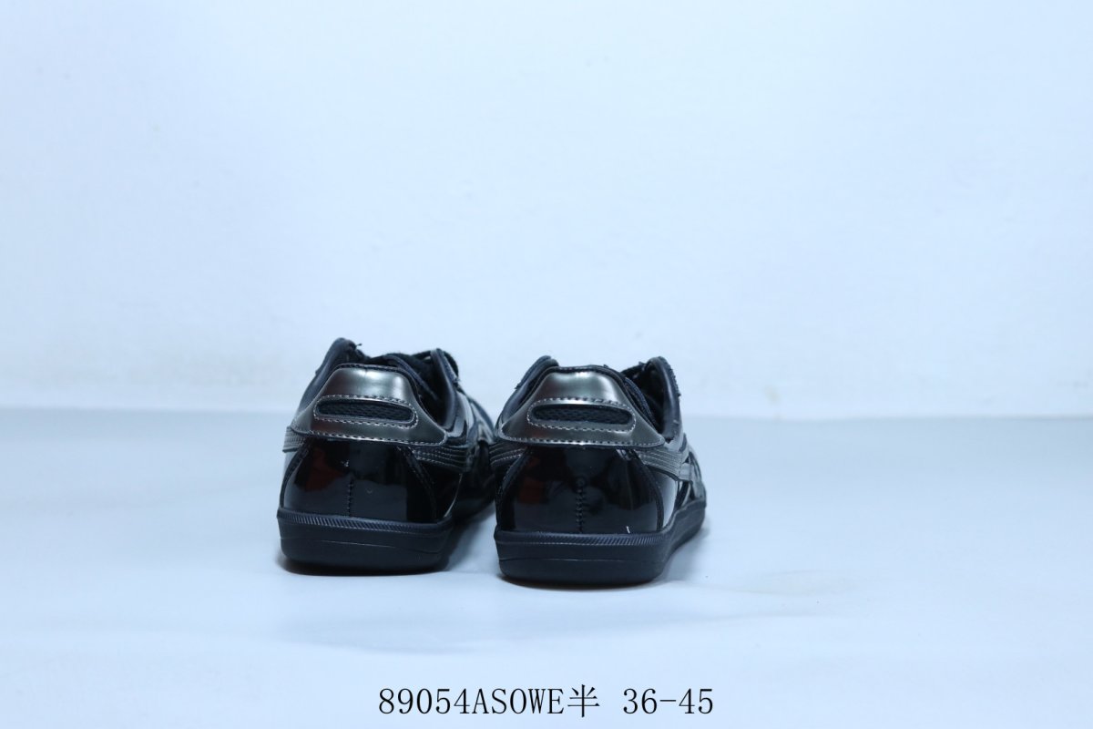 Asics Onitsuka Tiger DD Trainer view