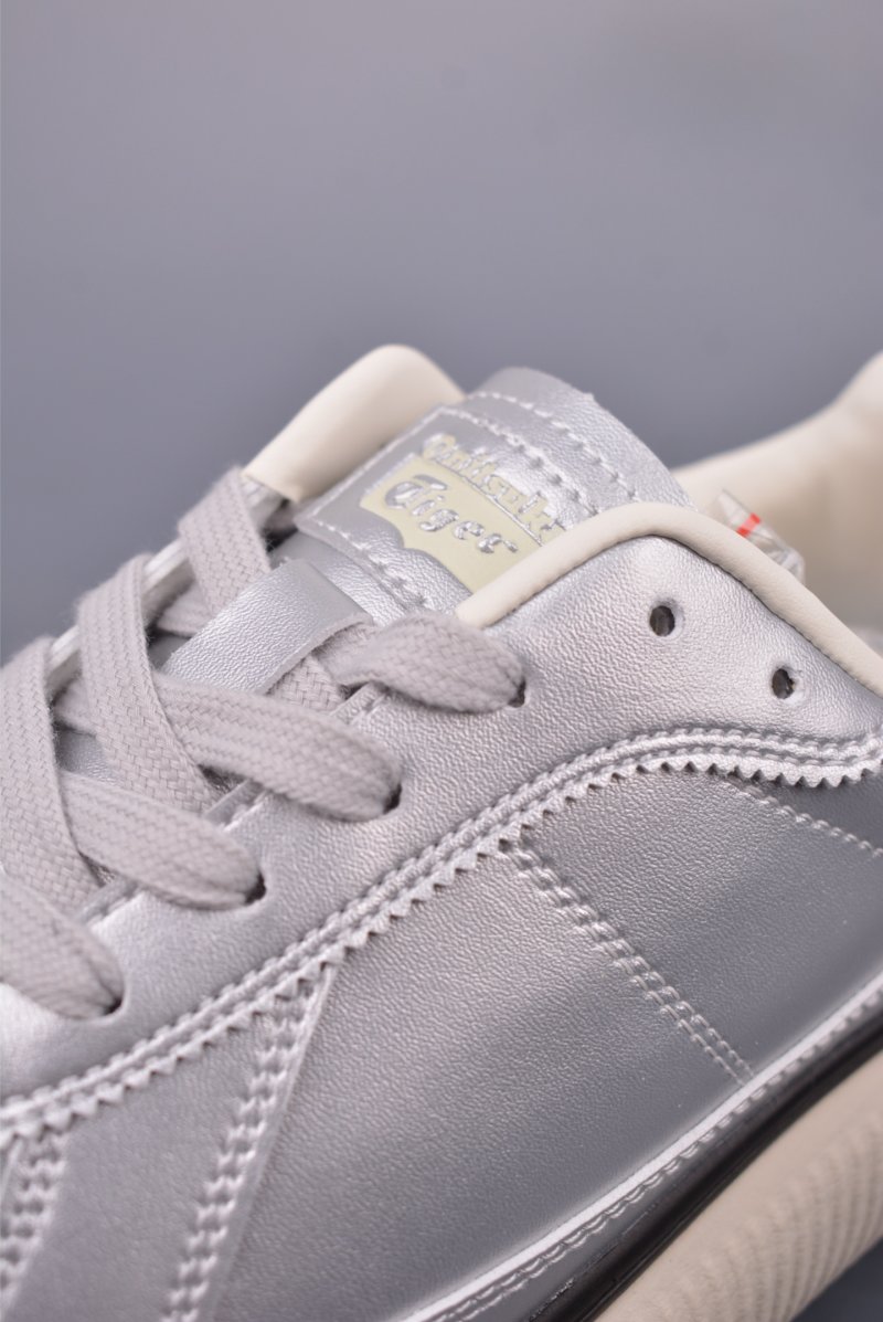 Asics Onitsuka Tiger Delecity view