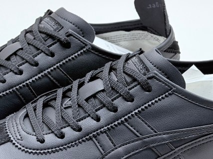 Asics Onitsuka Tiger Mexico 66 'Black' view 9