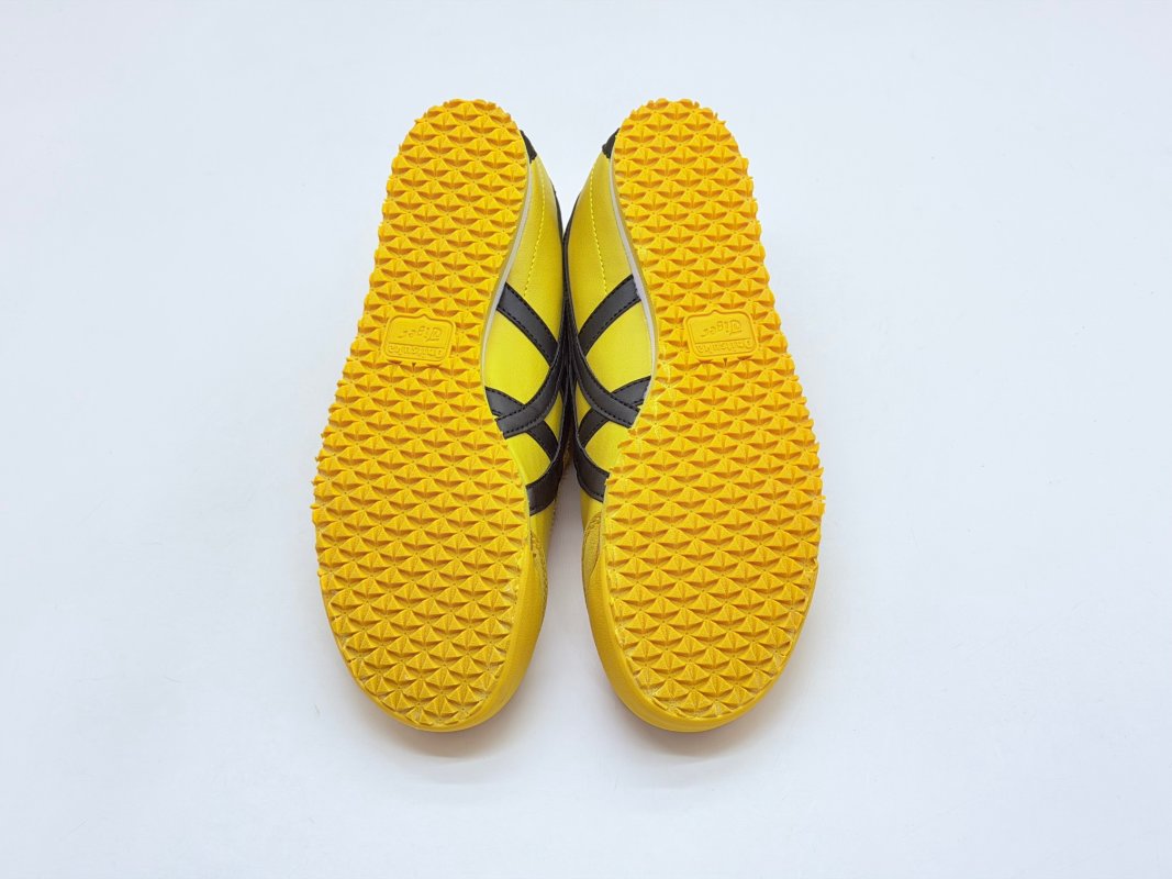 Asics Onitsuka Tiger Mexico 66 'Black / Yellow' view