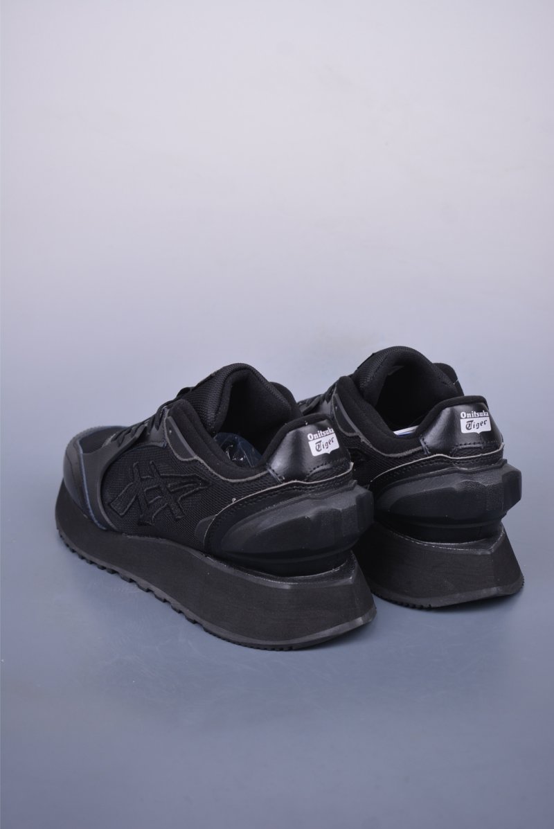 Asics Onitsuka Tiger MOAGE CO Low view