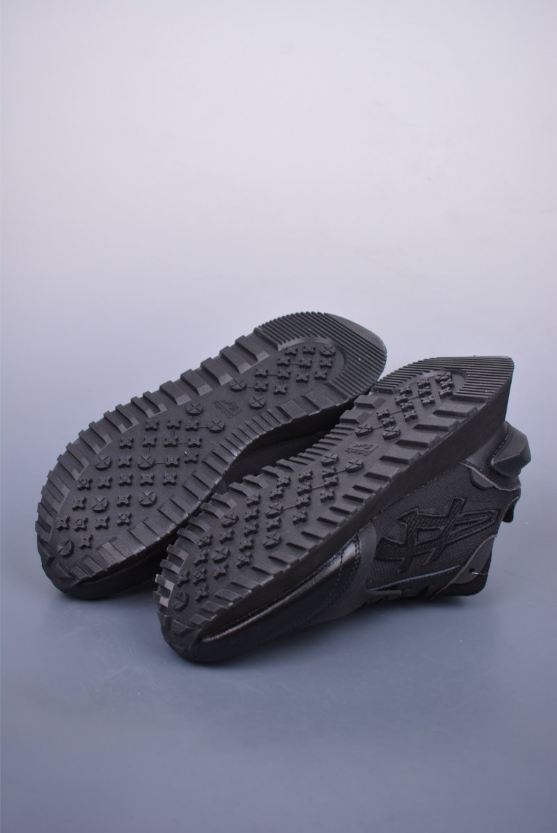 Asics Onitsuka Tiger MOAGE CO Low view