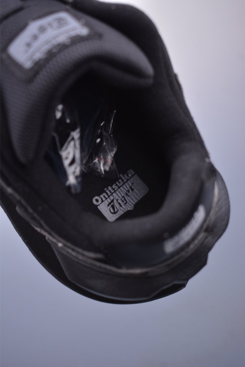 Asics Onitsuka Tiger MOAGE CO Low view