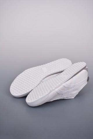 Asics Onitsuka Tiger view 3