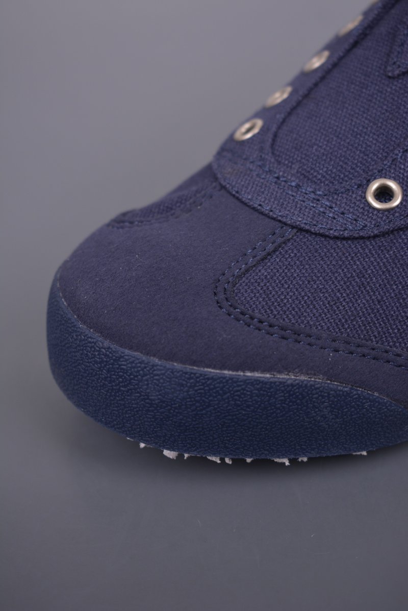 Asics Onitsuka Tiger view
