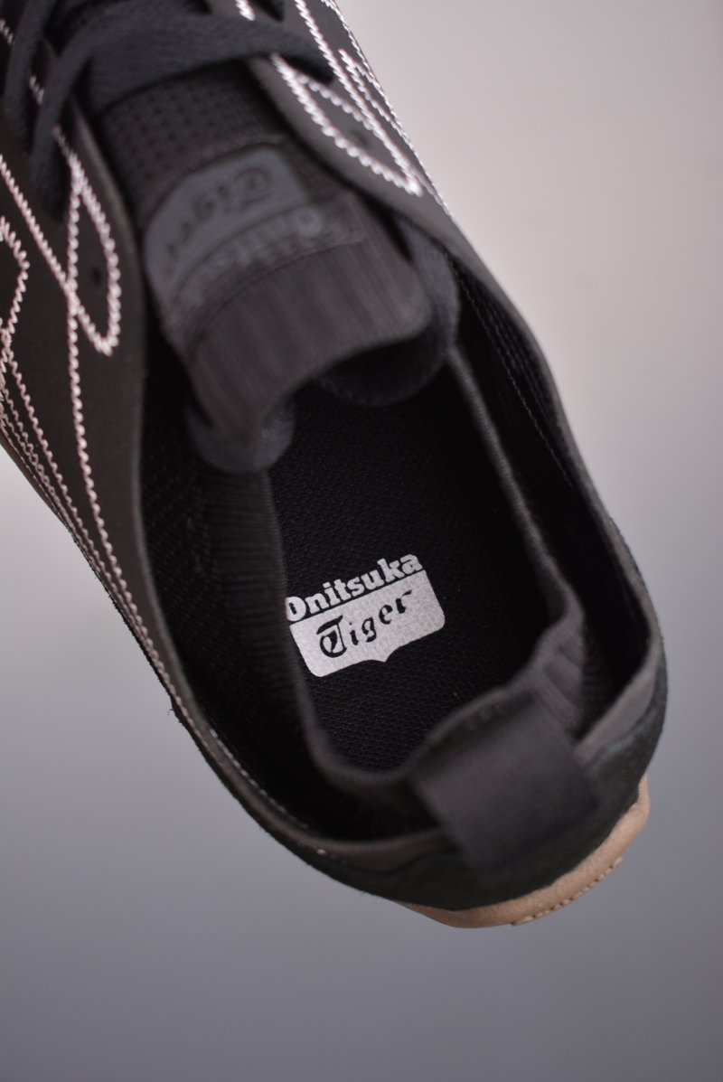 Asics Onitsuka Tiger Sclaw view