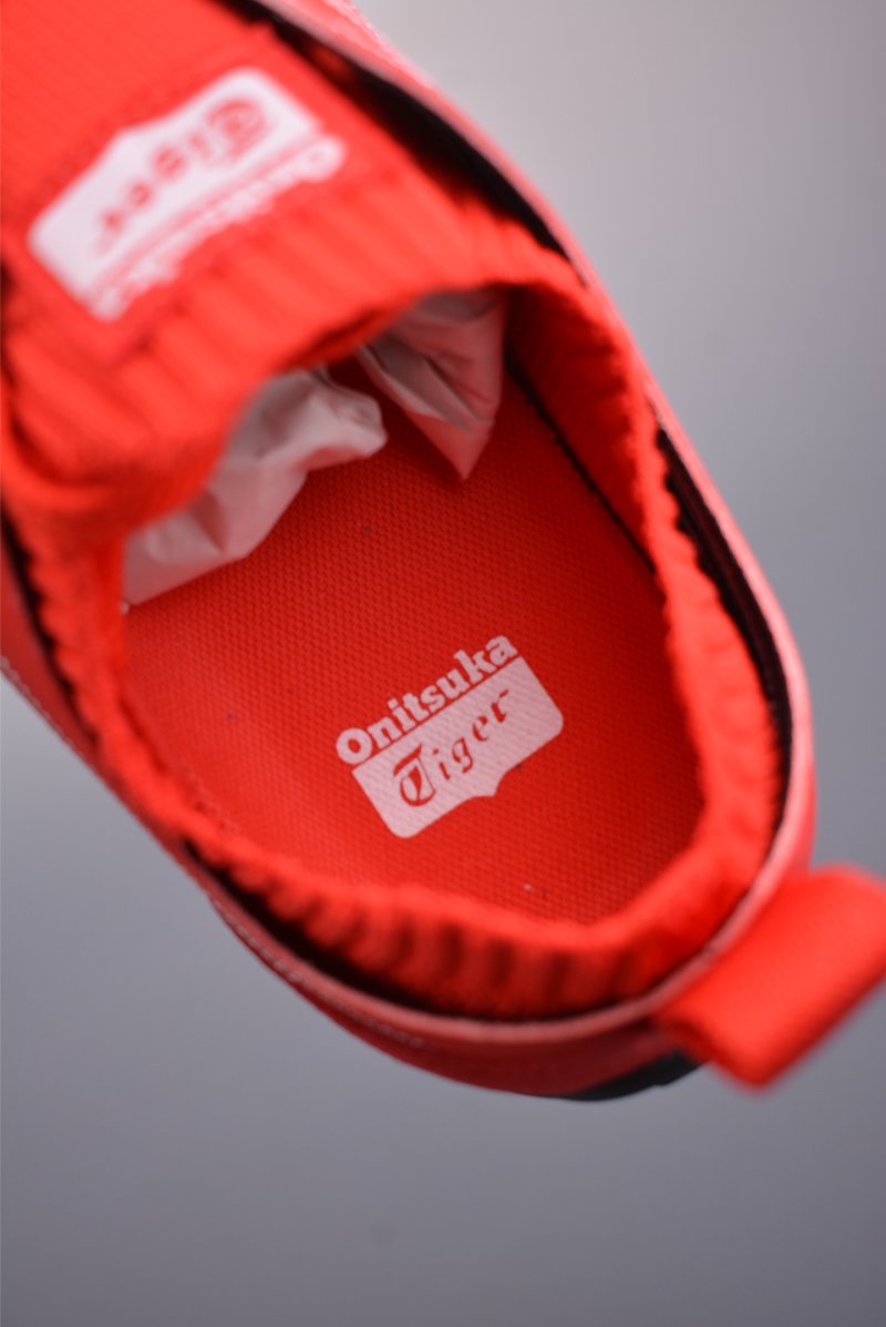 Asics Onitsuka Tiger Sclaw view