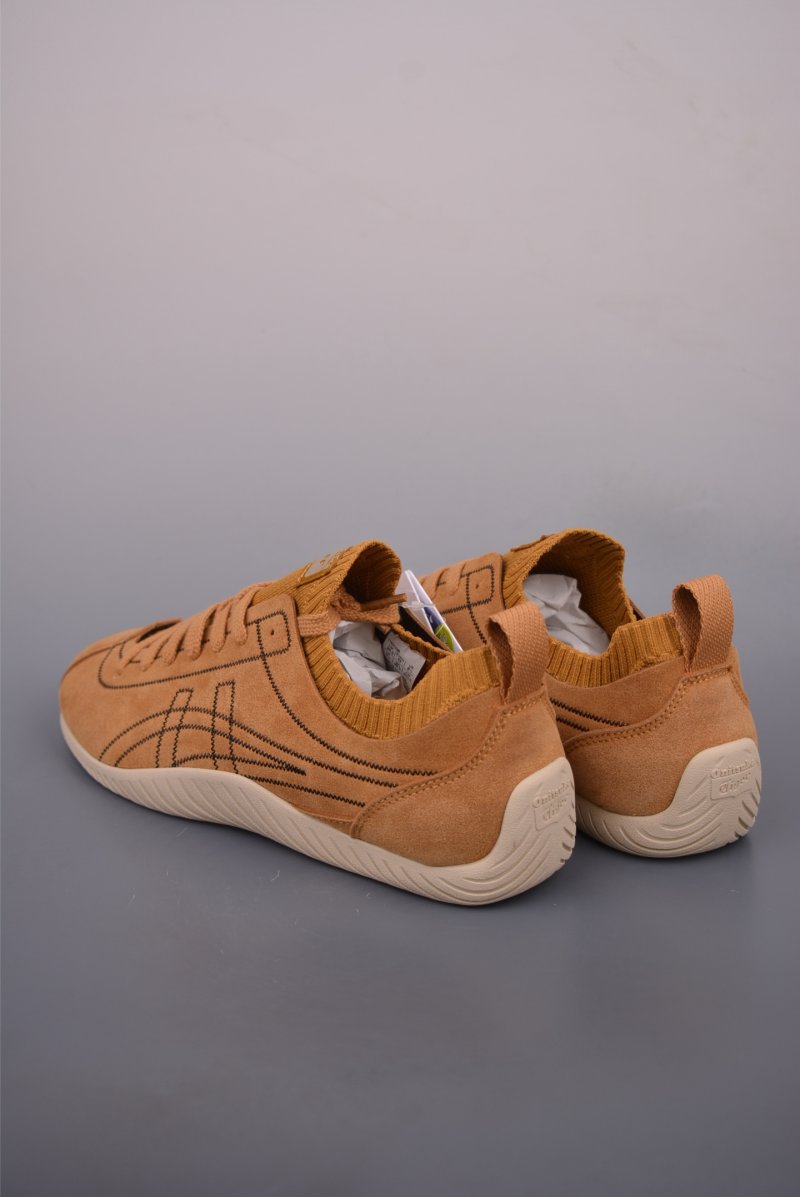 Asics Onitsuka Tiger Sclaw view
