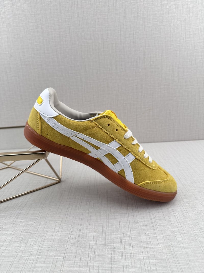 Asics Onitsuka Tiger Tokuten view