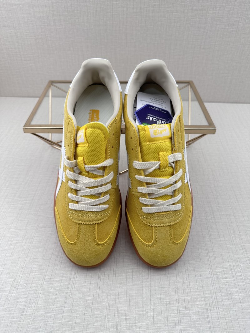 Asics Onitsuka Tiger Tokuten view