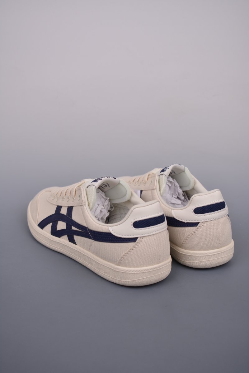 Asics Onitsuka Tiger Tokuten view