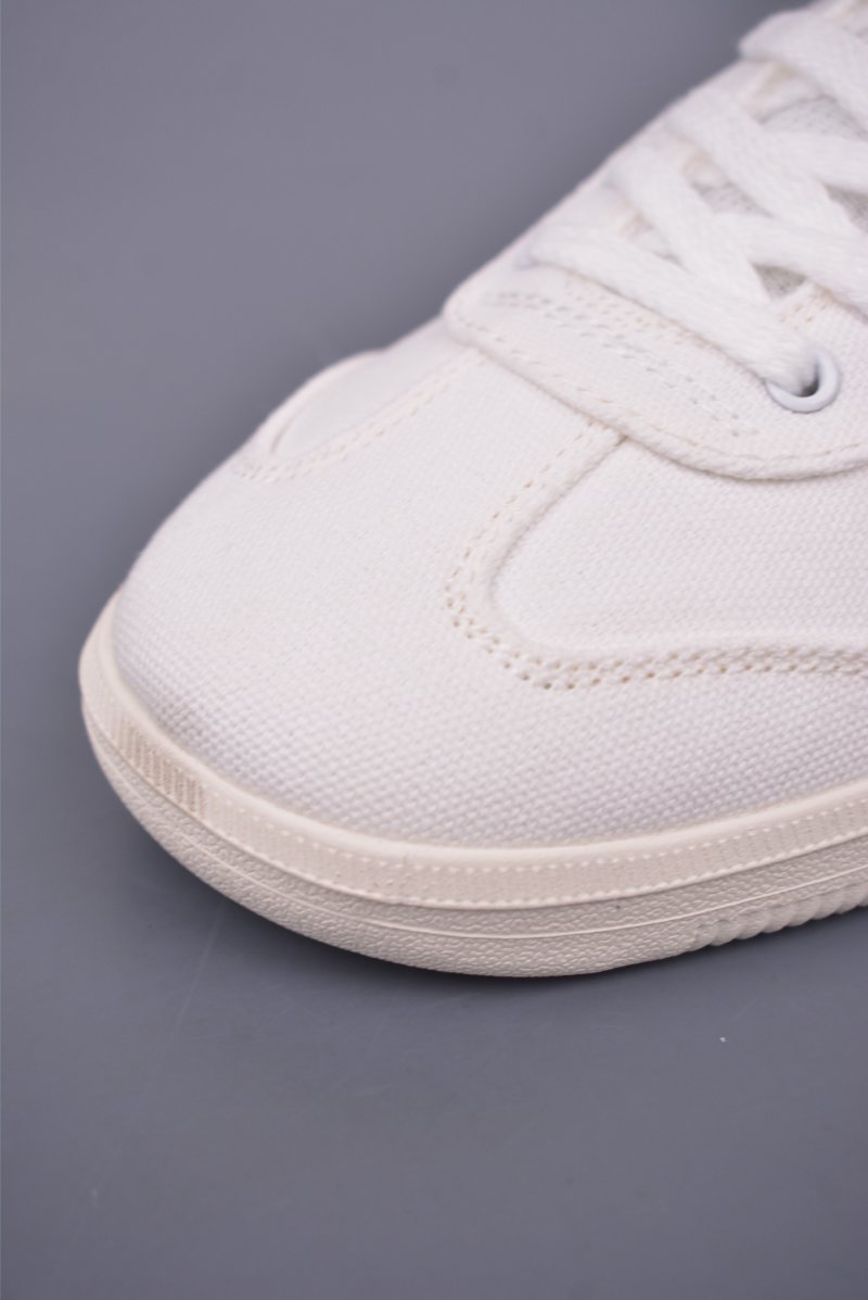 Asics Onitsuka Tiger Tokuten view