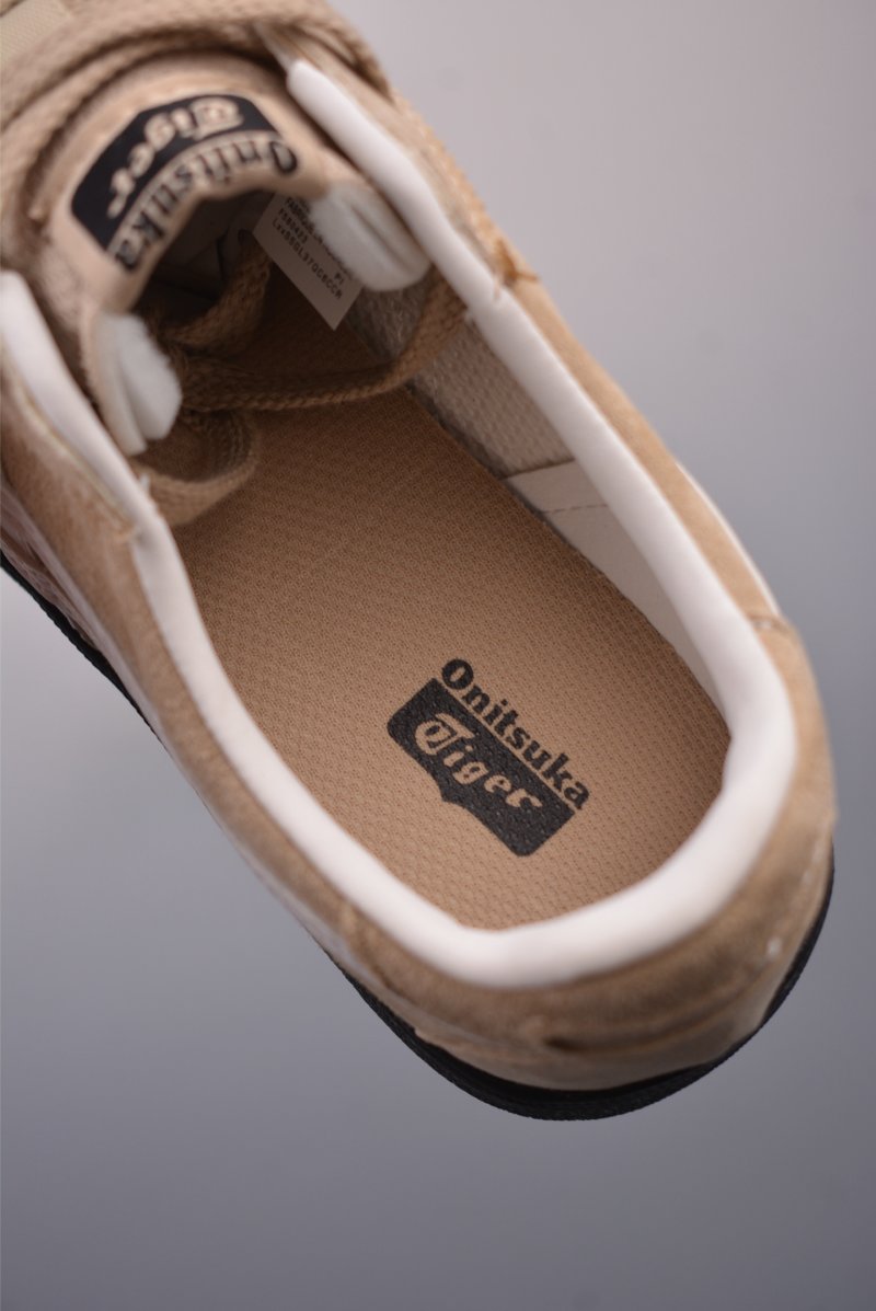 Asics Onitsuka Tiger Tokuten view