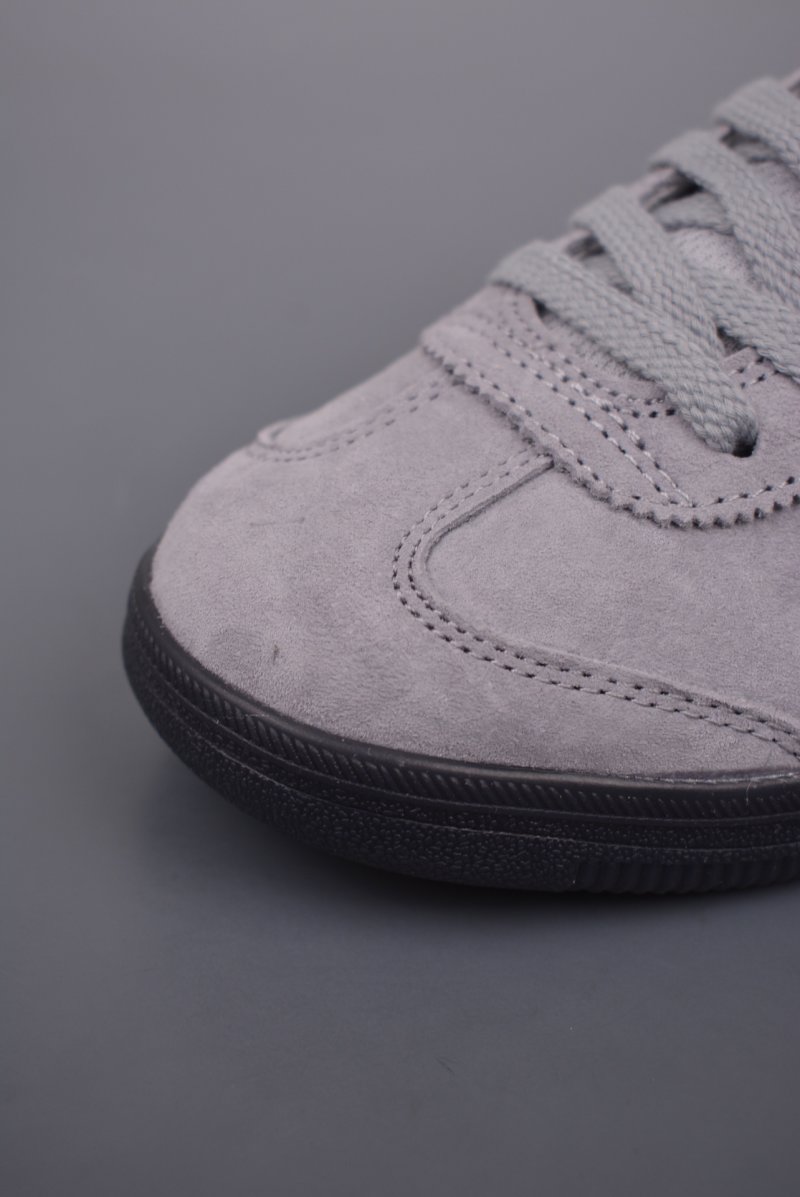 Asics Onitsuka Tiger Tokuten view