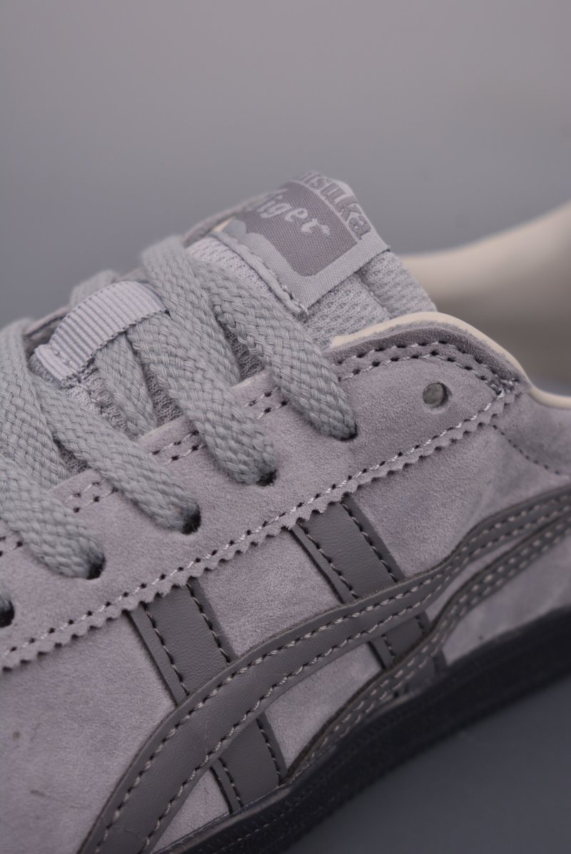 Asics Onitsuka Tiger Tokuten view