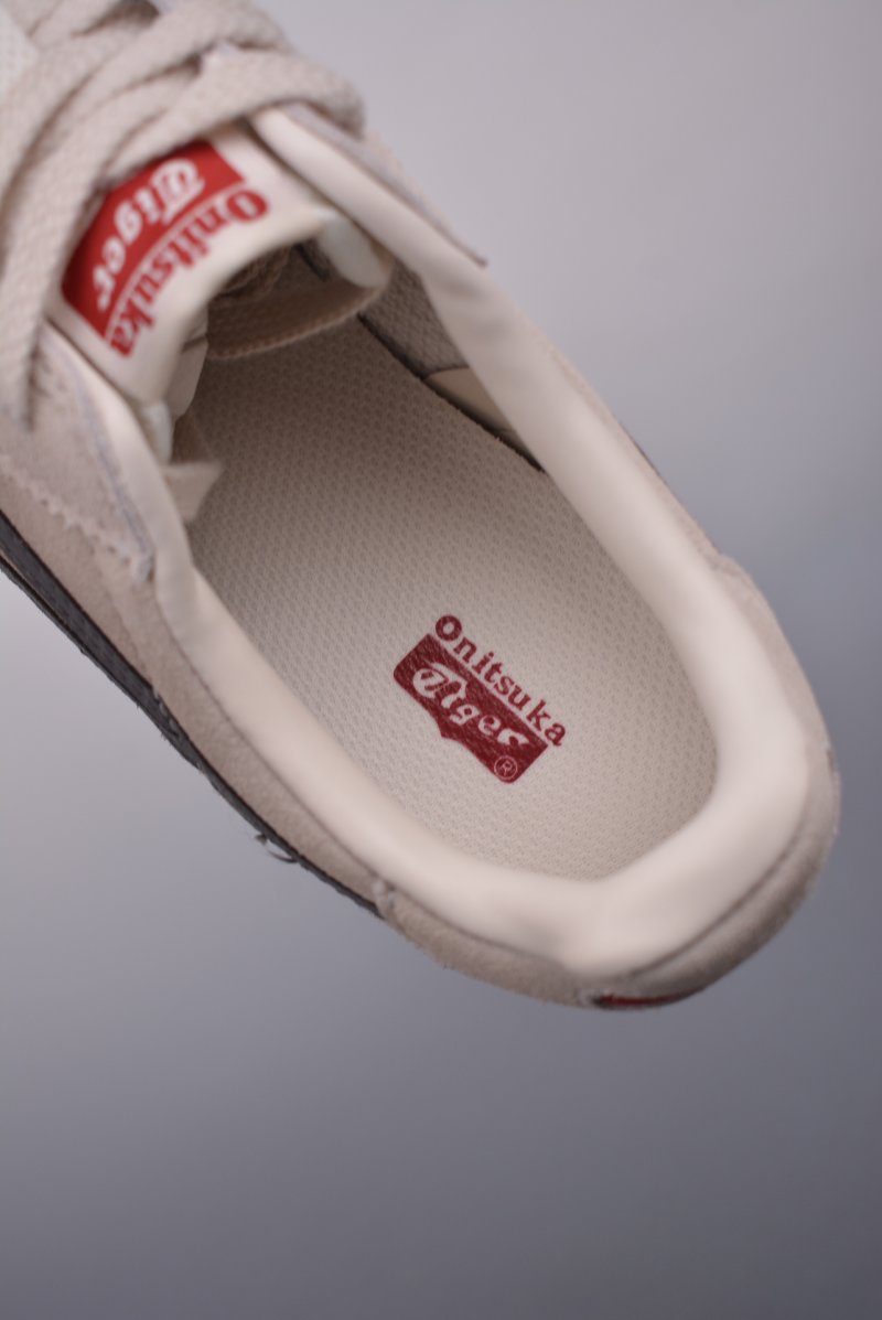 Asics Onitsuka Tiger Tokuten view