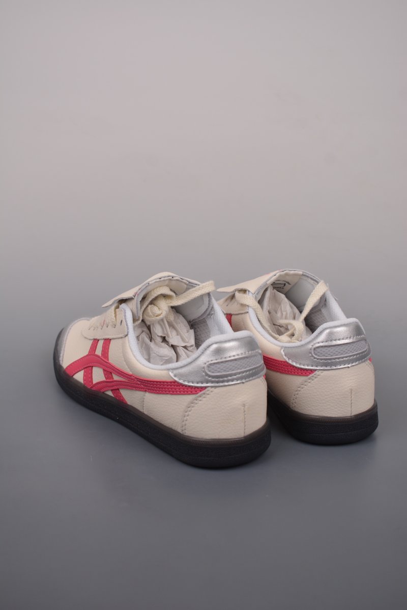 Asics Onitsuka Tiger Tokuten view