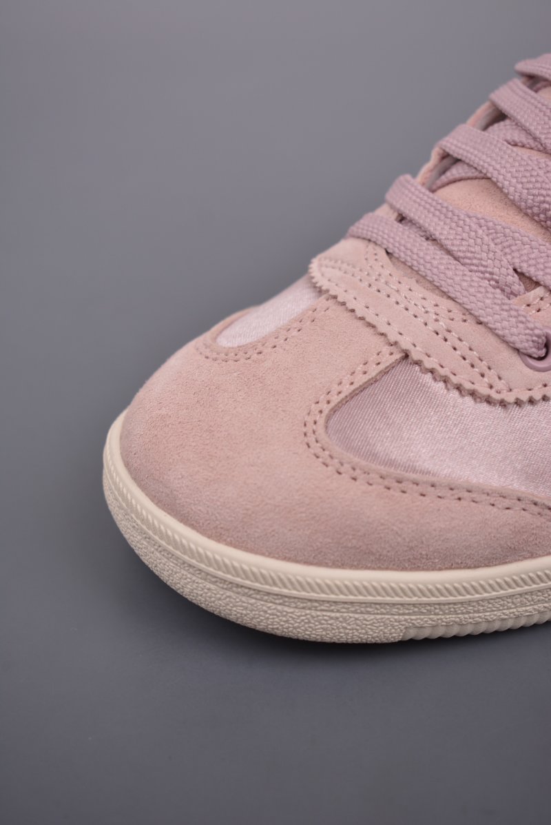 Asics Onitsuka Tiger Tokuten view