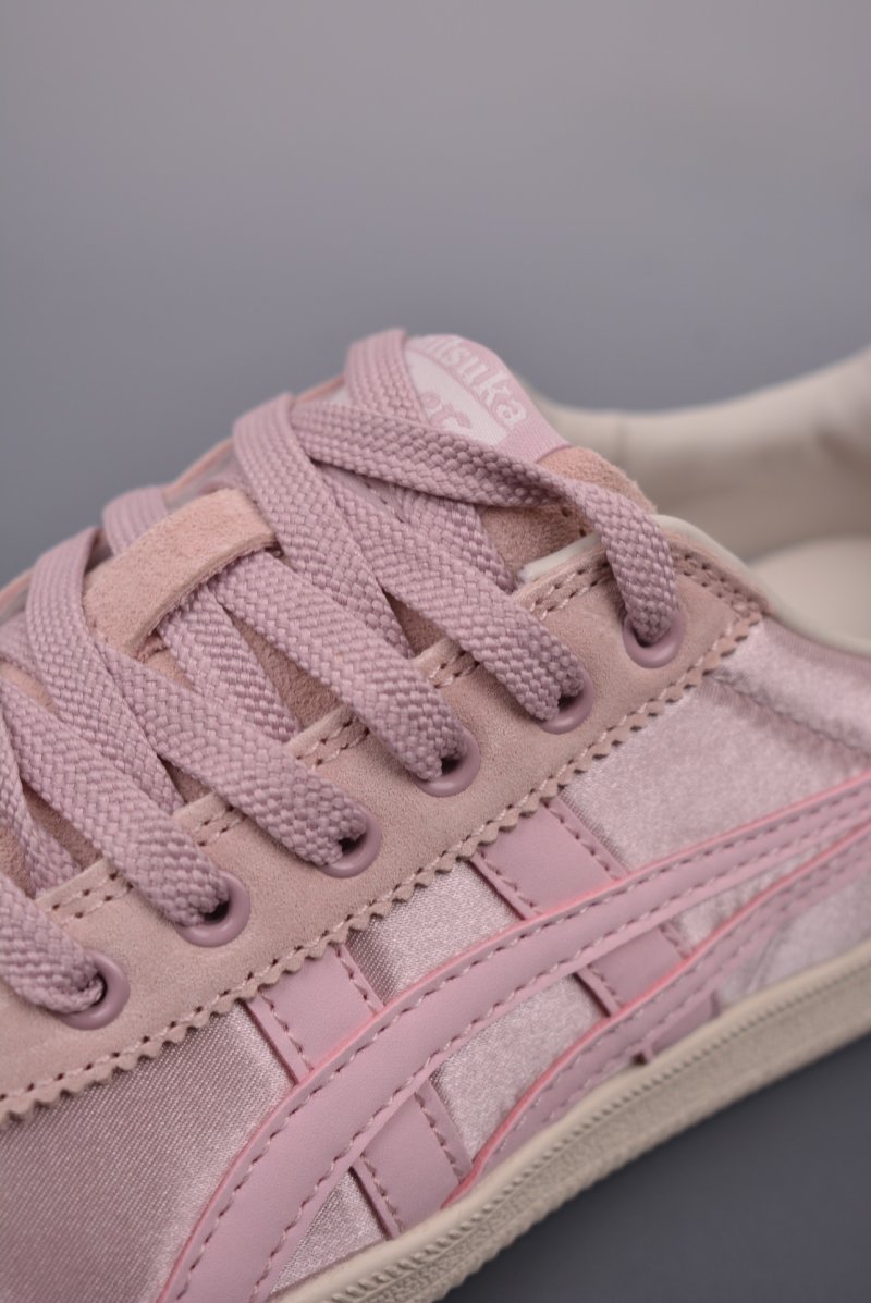 Asics Onitsuka Tiger Tokuten view
