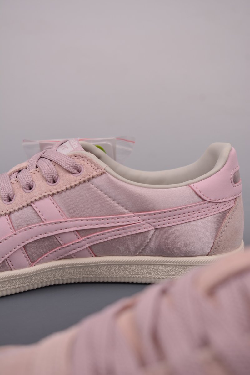 Asics Onitsuka Tiger Tokuten view