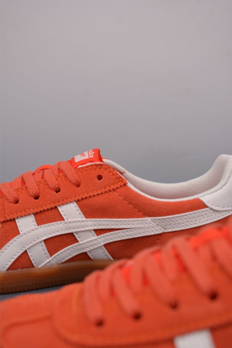 Asics Onitsuka Tiger Tokuten view