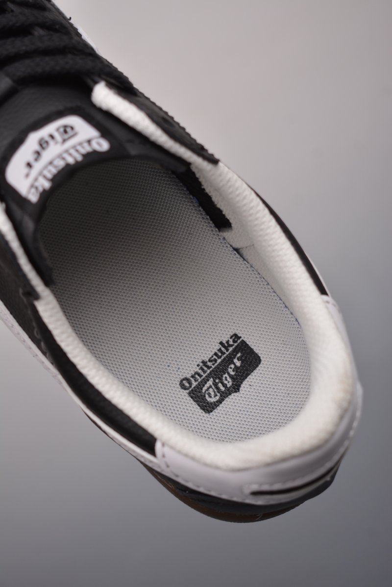 Asics Onitsuka Tiger Tokuten view