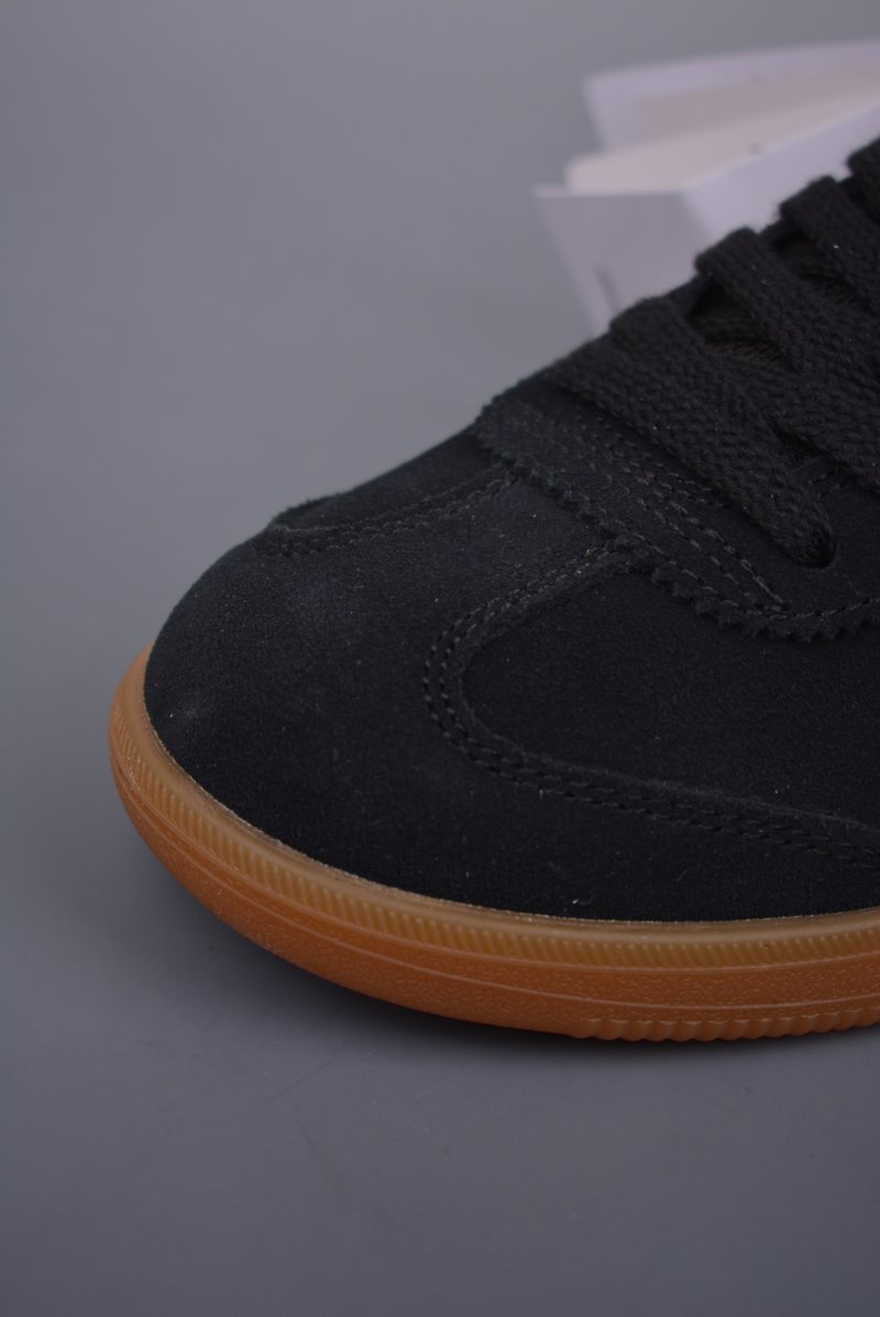 Asics Onitsuka Tiger Tokuten view
