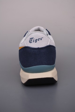 Asics Onitsuka Tiger Ultimate 81 EX view 4
