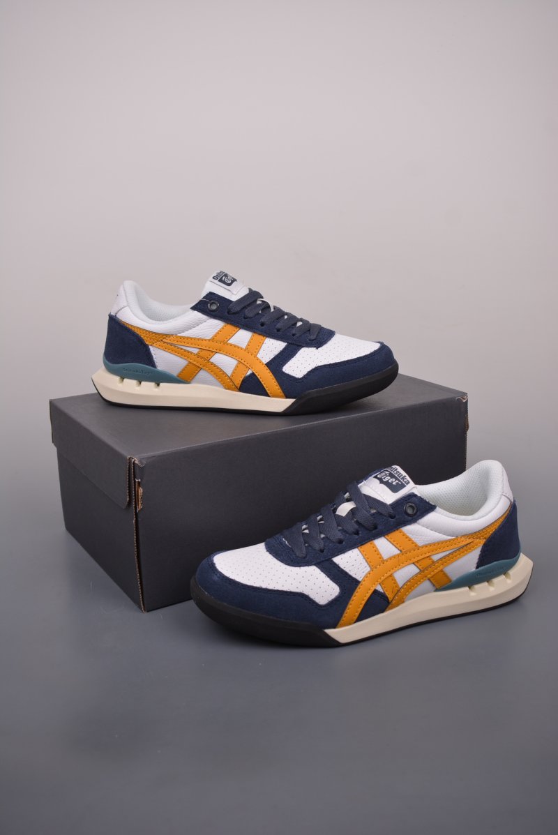 Asics Onitsuka Tiger Ultimate 81 EX view