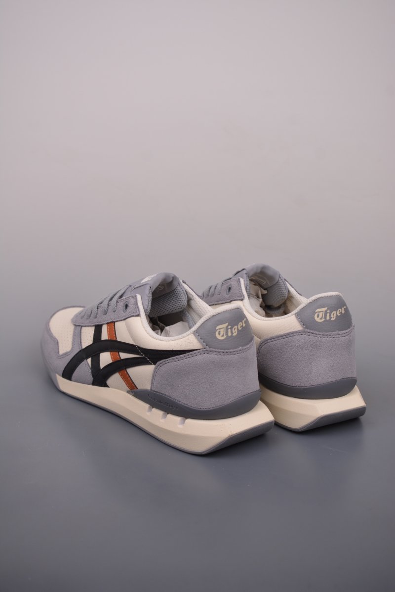 Asics Onitsuka Tiger Ultimate 81 EX view