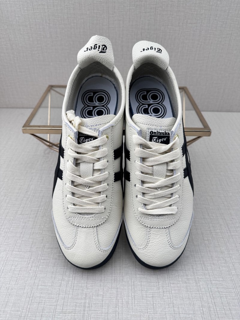 Asics Onitsuka Tiger Mexico 66 view