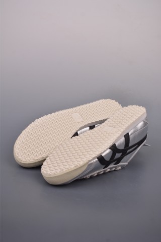 Asics Onitsuka Tiger Mexico 66 view 3