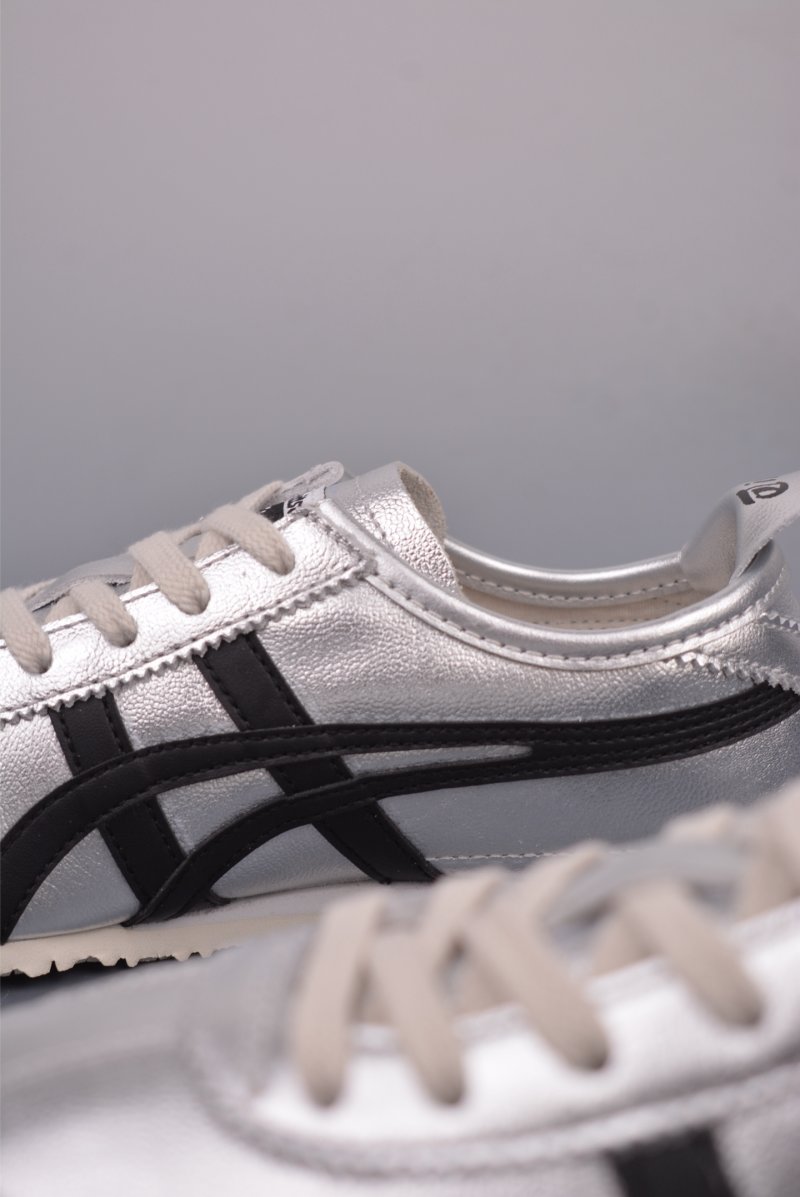 Asics Onitsuka Tiger Mexico 66 view
