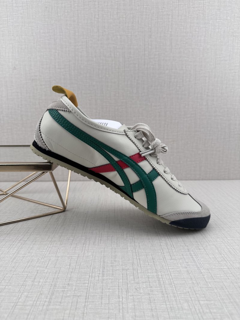 Asics Onitsuka Tiger Mexico 66 view
