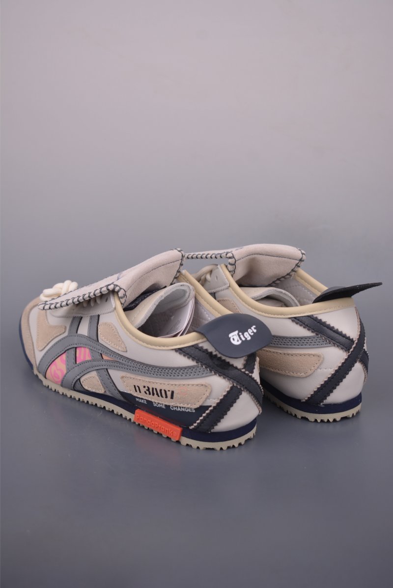 Asics Onitsuka Tiger Mexico 66 view