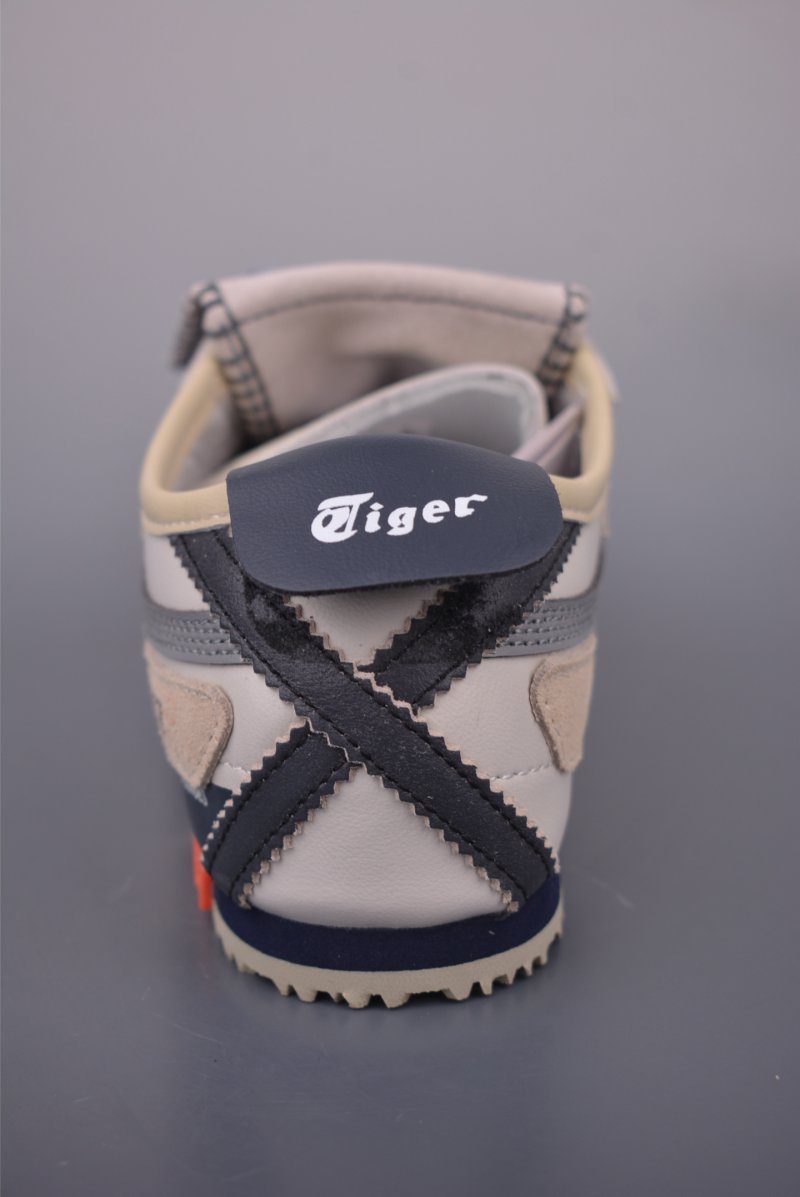 Asics Onitsuka Tiger Mexico 66 view