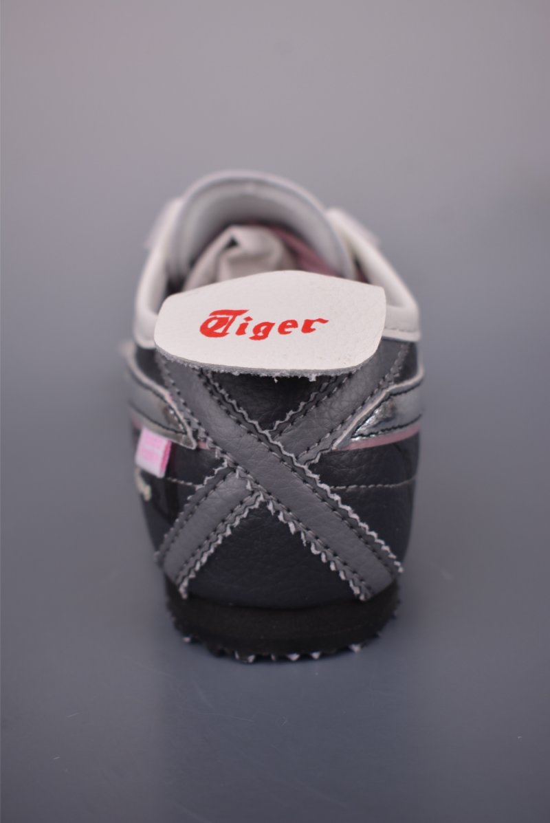 Asics Onitsuka Tiger Mexico 66 view
