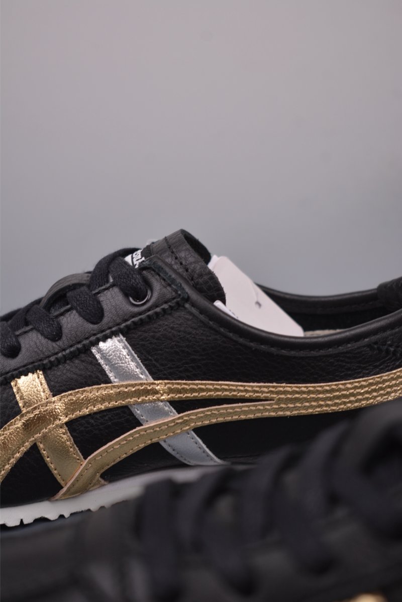 Asics Onitsuka Tiger Mexico 66 view